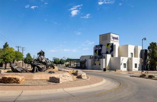 Artesia Hotel | Spark by Hilton Artesia