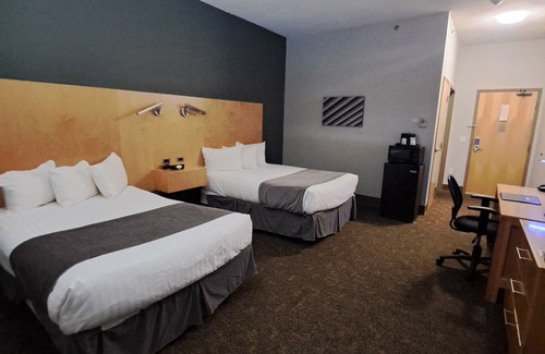 Artesia Hotel | Spark by Hilton Artesia
