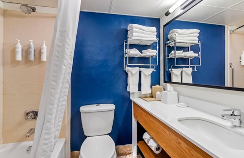 Wytheville Hotel | Spark by Hilton Wytheville Holston Rd I 81