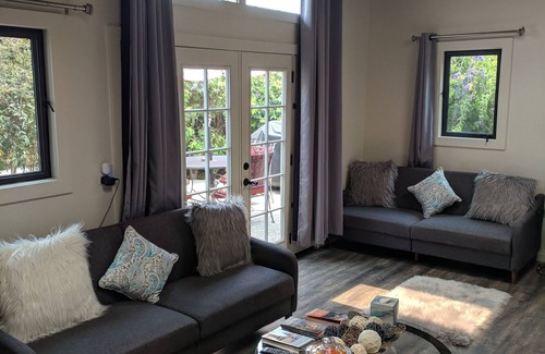 Paradise Valley Apartment | Sparkling Clean Luxury Suite near SF/SFO/BART/CalTrain + EV + Free Parking +WiFi