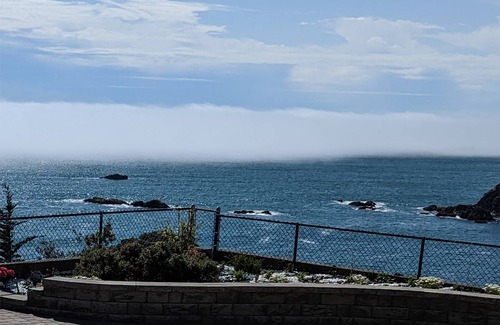 Brookings Apartment | Sparkling Clean, Private & Quiet! Amazing Ocean Views [1]