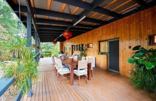 Donvale House | Sparkling Family Friendly Gem in Leafy Donvale