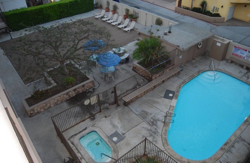 North Pacific Beach Condo | Sparkling Ocean Waive View 2 Block North of Crystal Pier on Beachfront Boardwalk