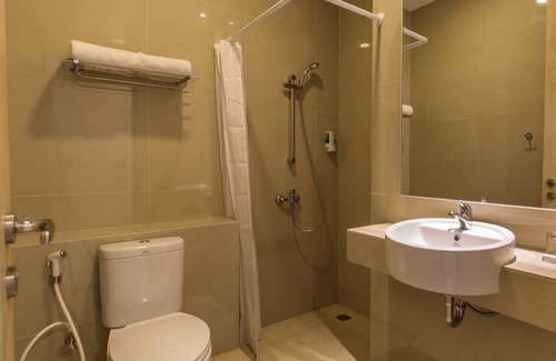 Sukabumi Hotel | Sparks Odeon Sukabumi - Artotel Curated