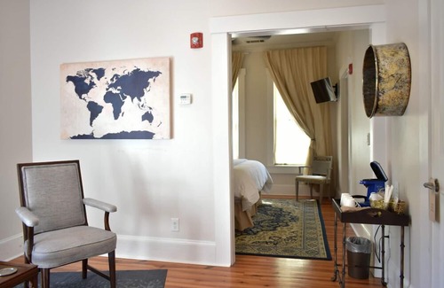 Monroe Hotel | Sparrow Grove Manor