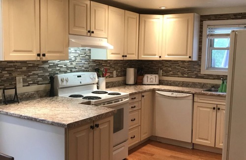 Gravenhurst Cottage | Sparrow Lake - Rest & Relaxation