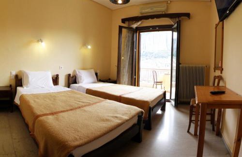 Kastraki Hotel | Spartacus House