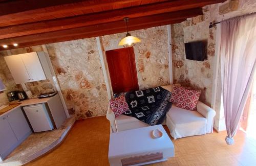 Minia House | Spasmata Village Stone Maisonette