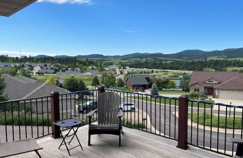 Spearfish House | Spearfish scenic views new home