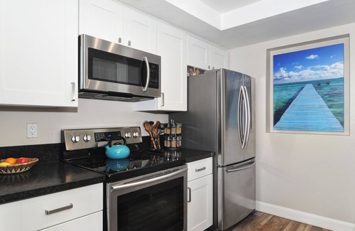 Del Obispo Condo | SPECIAL 11/1 - 12/1 80/NT. BEAUTIFUL CONDO! WALKING TRAIL TO GORGEOUS BEACH!