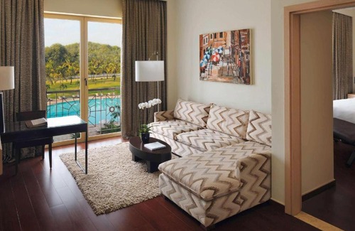 Victoria Borg Apartment | Special Deluxe King Space Available