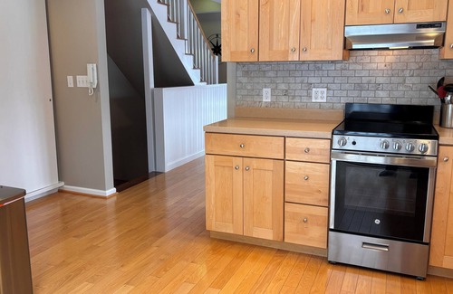 Southwest Harbor House | Special fall rates! Grandview near Acadia NP with pool, sauna, exercise room.