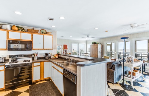 Folly Beach House | Special oceanfront home w/stunning ocean views & private beach access