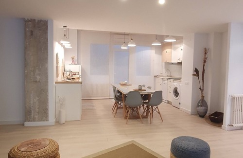 Logrono City Centre Condo | SPECIAL OFFER Central apartment in Logroño