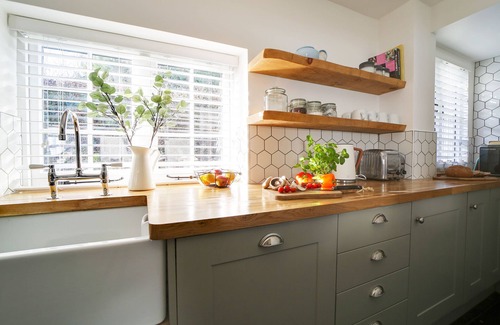 Marlborough Cottage | Special Offer-looking for a 2 night break? Bell Cottage, St Teath, sleeps 4+dogs
