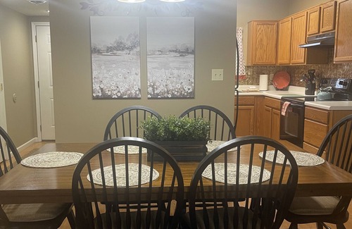 Pigeon Forge Condo | SPECIAL PRICE FOR APRIL 5-10! IF CLEAN AND LOCATION ARE PRIORITY, THIS IS YOURS!