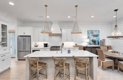 Lakeside at Blue Mountain Beach House | Special Price ☀️ 6 Seat Golf Cart | *Heated & Chilled Pool | New & Gated | Near Restaurants