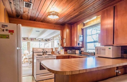 Grayton Beach House | SPECIAL15%OFF Pete's Harbor Grayton Beach 4 Bed/3 Bath Lake view