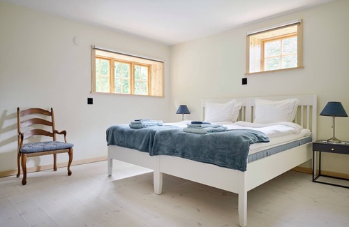 Mariefred Other | Spectacular 6-bed house in beautiful manor park