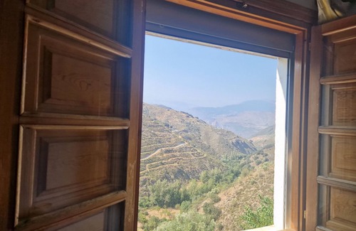 Fregenite House | Spectacular Alcázar Views! 4 Bedroom House | Authentic Spanish Experience