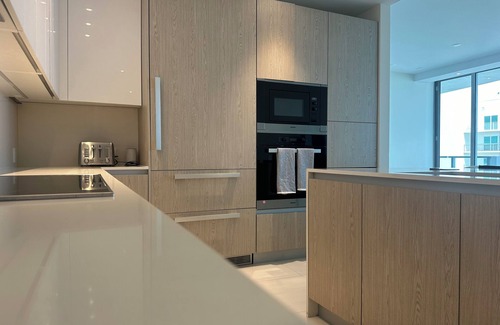 Singer Island Apartment | Spectacular Beach front with WiFi, fitness room and Spa service