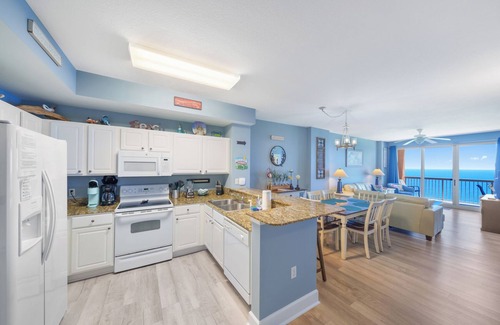 Panama City Beach Condo | 🌞 Spectacular, Breathtaking Views! Spacious Balcony!
