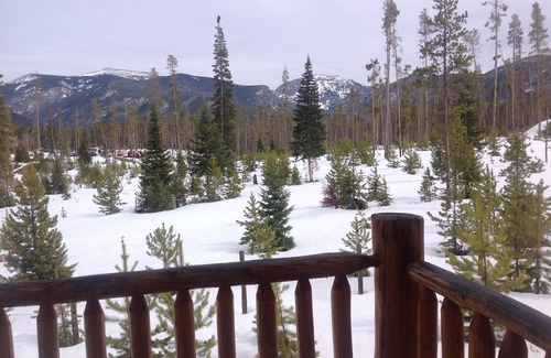Grand Lake Cabin | Spectacular Family-Friendly Log Cabin Style Home Near Grand Lake/Rocky Mtn NP!