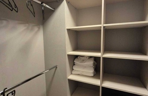 Macul Apartment | Spectacular furnished apartment steps from subway station