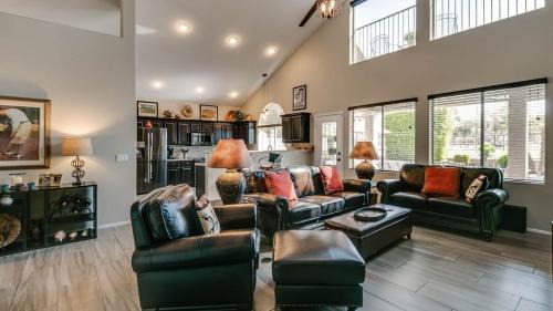 Superstition Springs House | Spectacular Golf Course Home with Pool and Views