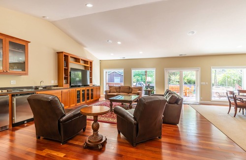 Bandon House | Spectacular Golf Group Vacation Rental at Bandon Dunes Golf Resort