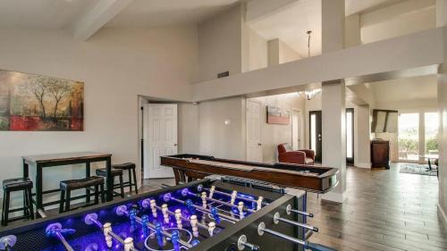 Fountain Hills House | Spectacular Hilltop Home wResort Like Backyard