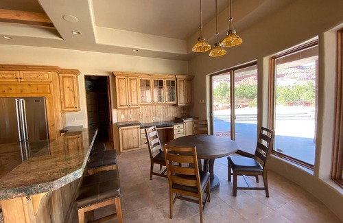 Kanab House | Spectacular Home with Private Pool and Spa and Million Dollar Views