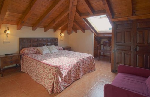 Herran Apartment | Spectacular house next to Santillana Del Mar 1