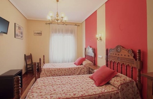 Herran Apartment | Spectacular house next to Santillana Del Mar 1