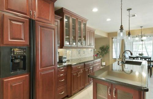 Arrowhead Lakes House | Spectacular Lake House Retreat
