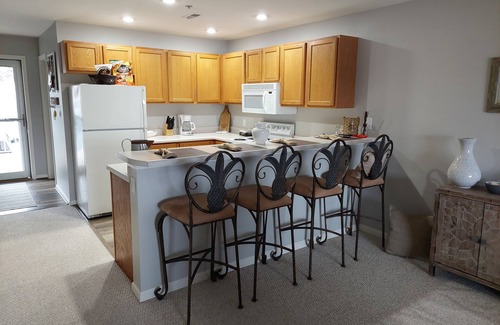 Shawnee Bend Condo | Spectacular Lake Views in Sunrise Beach