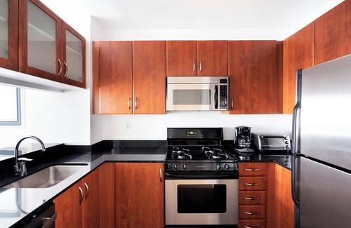 Rose Hill Apartment | Spectacular Midtown 1 Bed w/Gym, Rooftop #6173