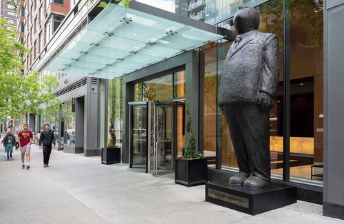 Rose Hill Apartment | Spectacular Midtown 1 Bed w/Gym, Rooftop #6173