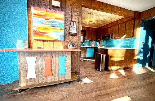 Dan River House | Spectacular Mountain Retreat- Serene Views!- The Groovy Groundhog