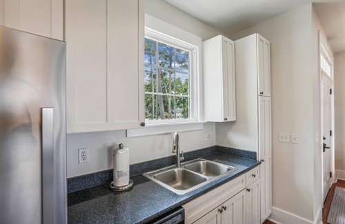 Melrose on the Beach Cottage | Spectacular Ocean Views Oceanfront Cottage Golf cart included with booking