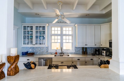 Estate Peterborg House | SPECTACULAR OCEAN FRONT VILLA