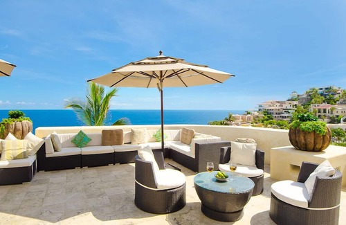 Pedregal Villa | Spectacular Ocean Front 10 bedroom villa. Best house and staff in Cabo!