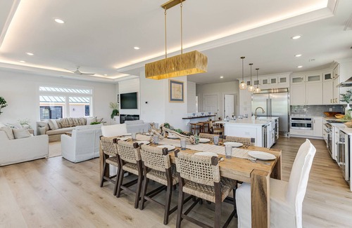 Long Beach House | Spectacular Ocean View Home W/Pool, NFL Package, Putting Green, Roof Top Lounge, Steps to Beach