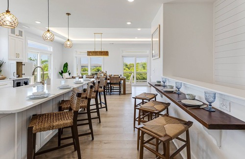 Long Beach House | Spectacular Ocean View Home W/Pool, NFL Package, Putting Green, Roof Top Lounge, Steps to Beach