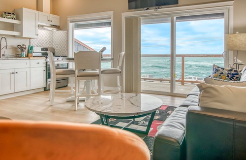 Depoe Bay Condo | Spectacular Ocean Views! Watch Whale Migrations! Dog Friendly!