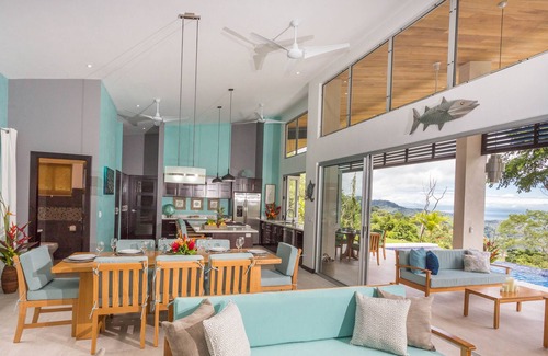 Ballena House | "Spectacular Ocean Views & Spacious Contemporary Living"