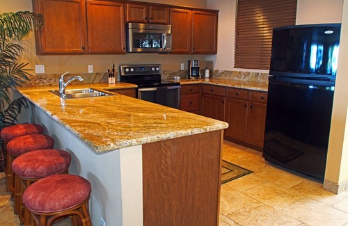 Kahaluu-Keauhou Condo | Spectacular Oceanfront Condo With Beautiful Sunsets