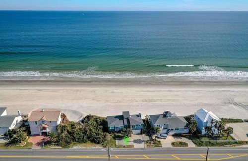 Vilano Beach House | Spectacular Oceanfront! Blissful Balconies + BBQ