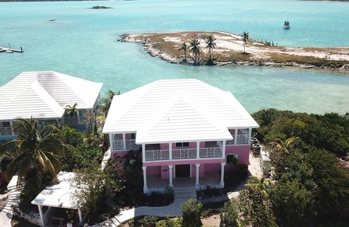 George Town Villa | Spectacular Oceanfront Luxury Villa in February Point, Great Exuma
