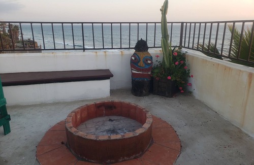Playas de Rosarito Villa | Spectacular oceanview penthouse - rooftop terrace, bbq, pool, jacuzzi & beach